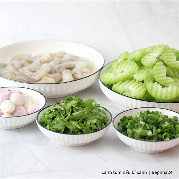 Canh tôm nấu bí xanh (2 người)