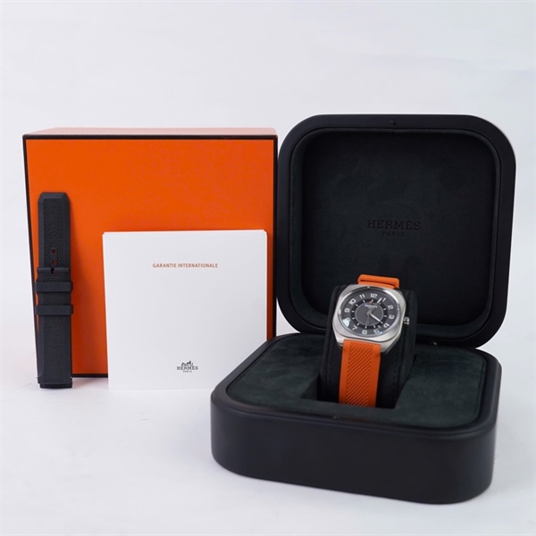 Đồng hồ Hermes mặt tròn dây cam (A-T) KG+