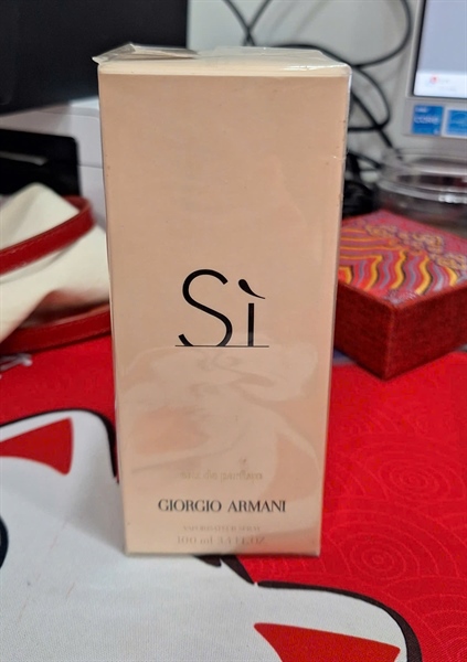 Nước hoa Giorgio Armani Sì EDT 100ml (PN) KG+