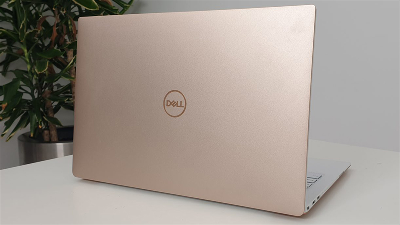 Laptop Dell Inspiron 5488 / i5 8265U/ 8G/ SSD256/ Full HD