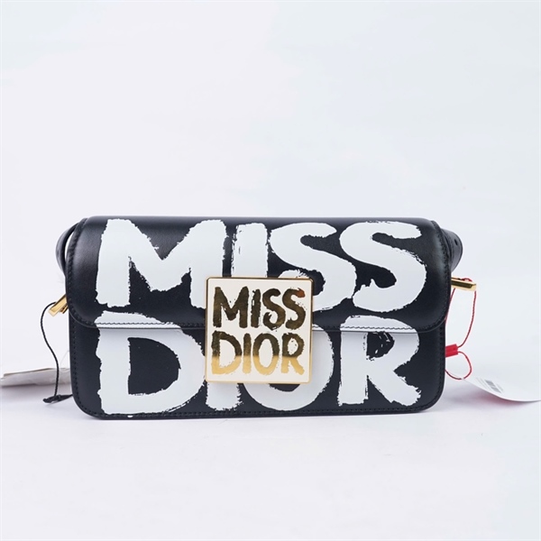 Túi Dior kẹp nách đen in chữ (84-MA-0274) sz22 (BQ) KG+