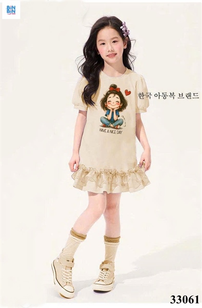33061-Đầm kem cô gái nơ đỏ