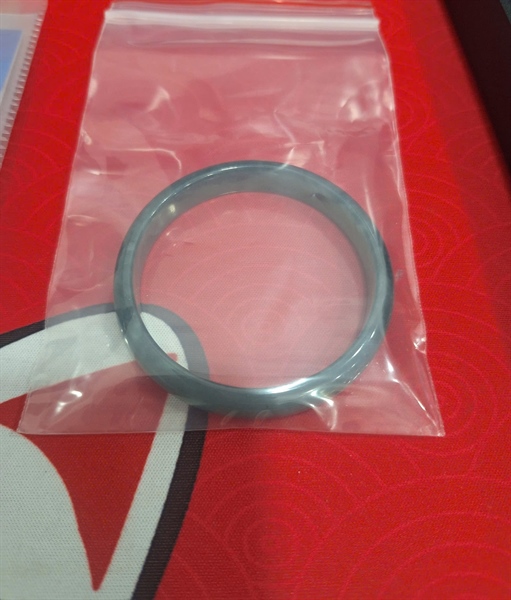 Vòng bản cẩm thạch Gua (328738)+