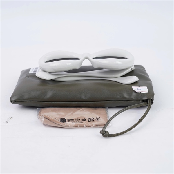 Kính Loewe xám trắng LW40097l 20A (55-16-145) KG+