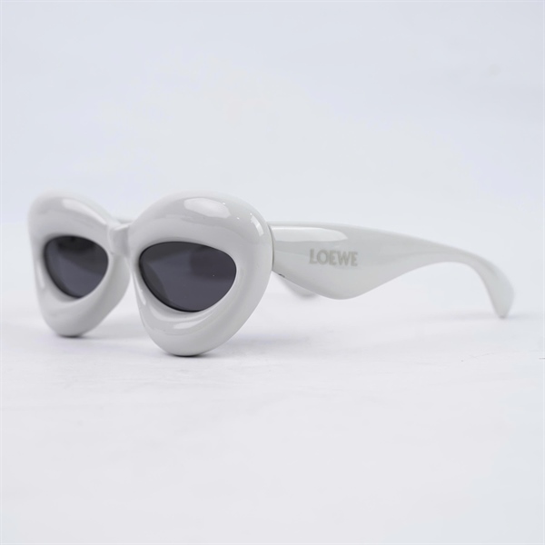 Kính Loewe xám trắng LW40097l 20A (55-16-145) KG+