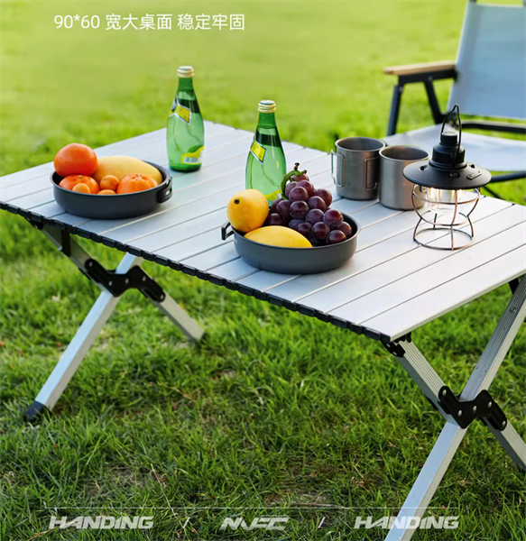 Bàn camping Handing