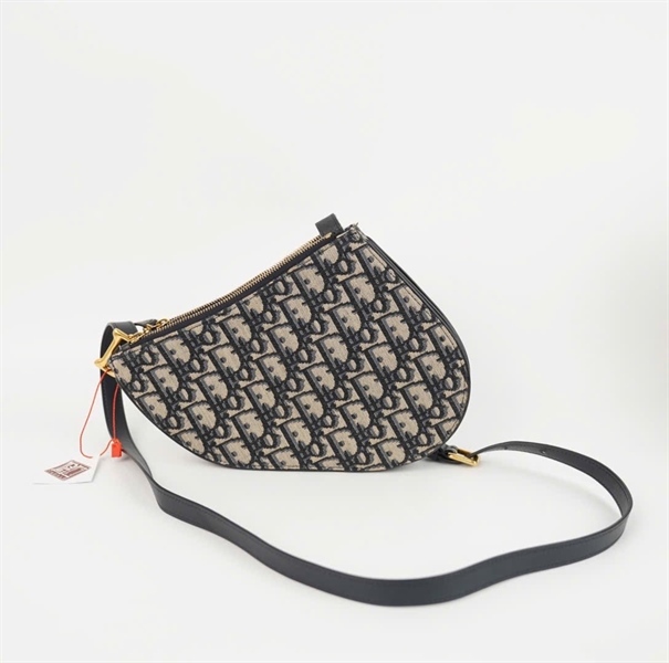 Túi Dior Sadle màu xám sz13-19 KG+