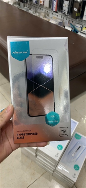 Kính Nillkin H+ không viền 16 Pro 6.3