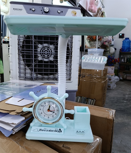 Đèn học kèm đồng hồ 5538