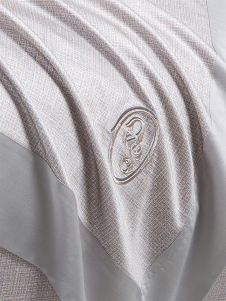 Bộ ga kẻ be nâu họa tiết nhí viền ghi | Tencel Cotton - LH01.09