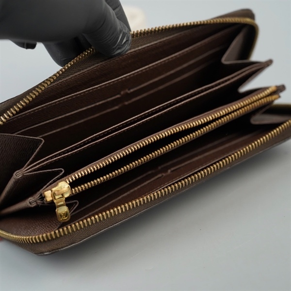 Ví LV zip ô vuông nâu (VI2078) KG+