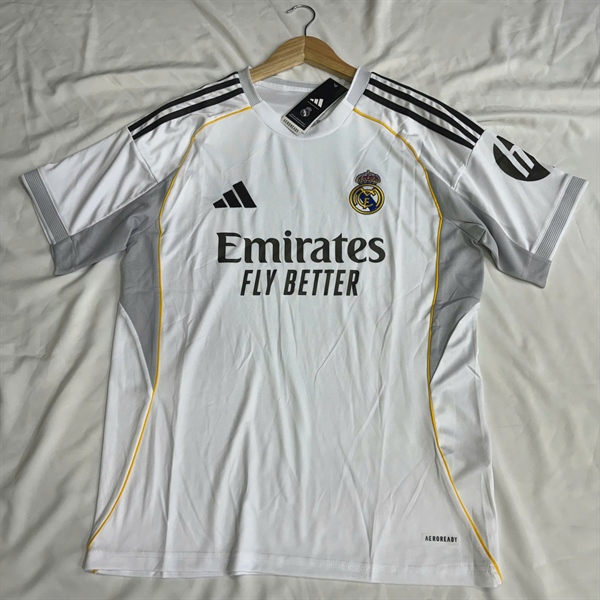 Áo bóng đá retro REALMADRID 2025/2026 MÀU TRẮNG vải Cotton Polyester thời trang blockcore