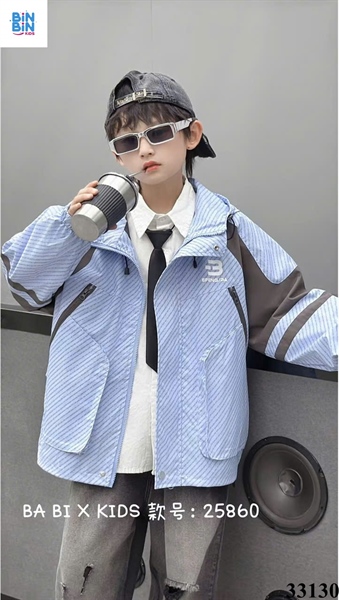 33130-Áo Khoác Gió Xanh Khóa Kéo Trắng Nhiều Chữ