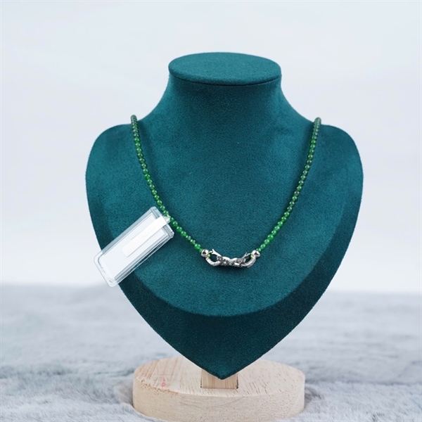 Chuỗi băng lục đế vương Gua KG+