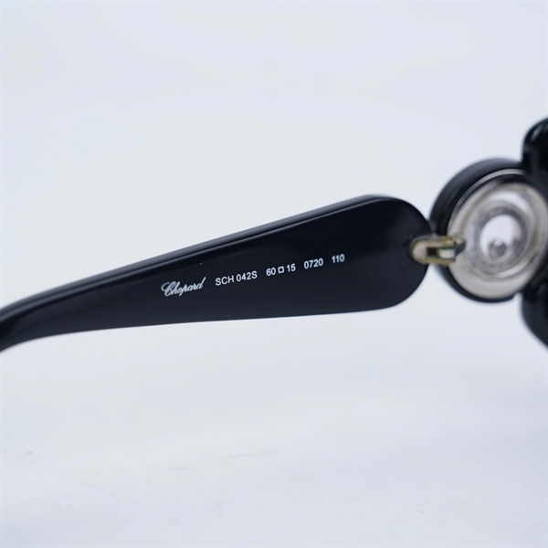 Kính Chopard đen SCH 042S 0720 (60-15-110) KG+