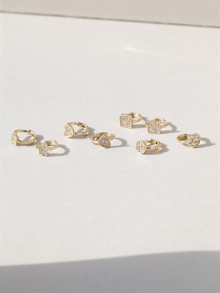 14K Geometric mini huggie
