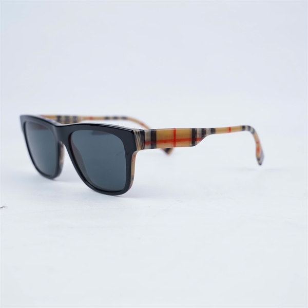 Kính BBR đen gọng sọc B 4293 3806/87 (56-17-145) KG+