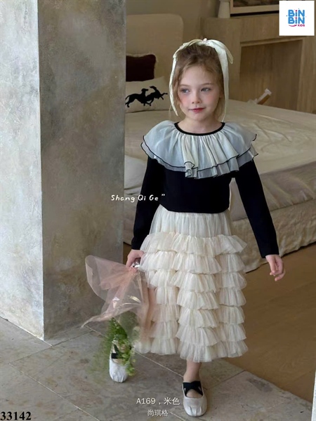 33142-Chân váy nhiều tầng ren