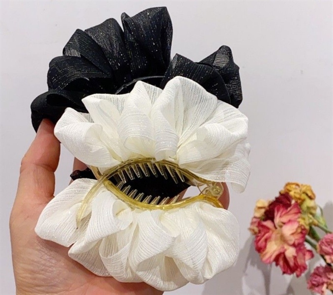 KẸP CÀNG CUA vải voan , ĐEN - BE, SP2140