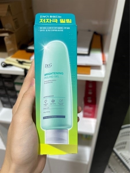 Gel Tẩy da chết dịu nhẹ dr:g brightening 120G