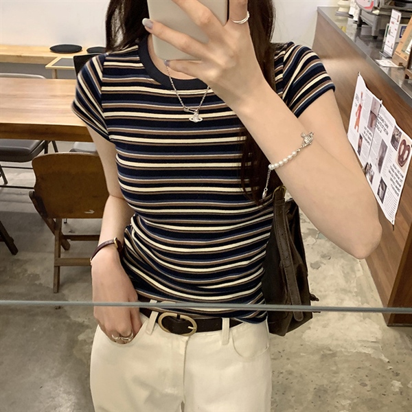 ÁO THUN KẺ SỌC BODY CỔ TRÒN