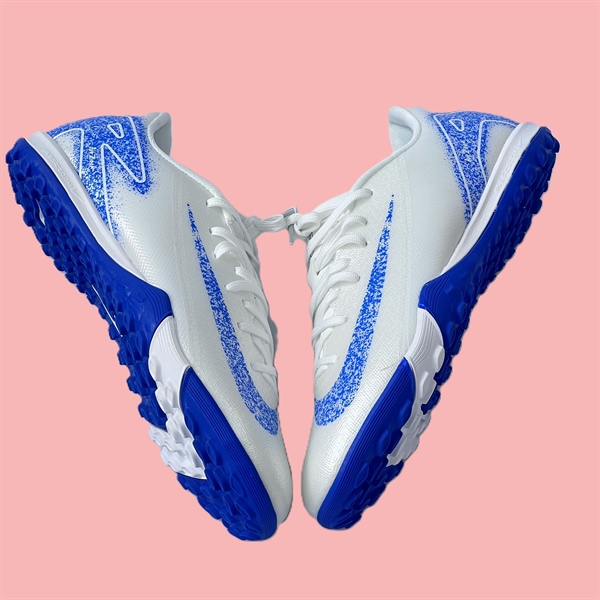 Vapor 16 Aca - Trắng Xanh