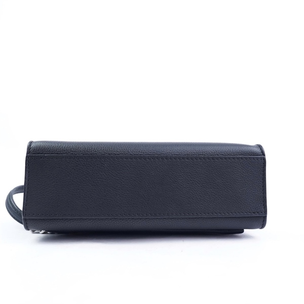 Túi LV Lockme đen sz22 (BQ) KG+