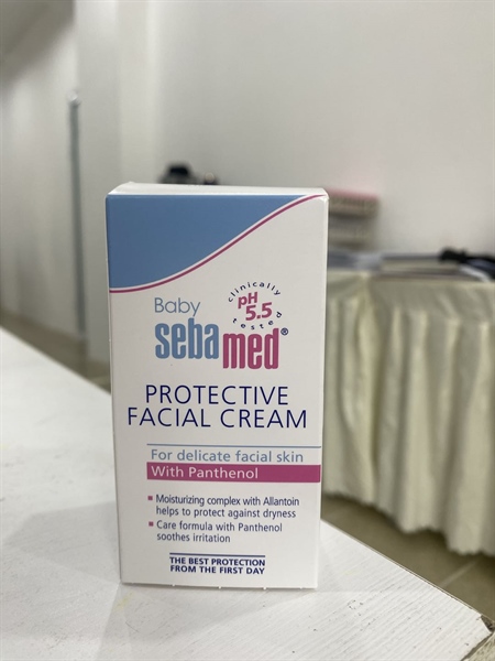 Kem dưỡng bảo vệ da mặt cho bé Sebamed pH5.5 50ml (0M+)