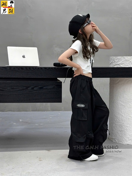 33152-Quần dài đen túi hộp khóa kéo