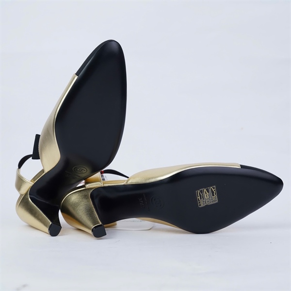 Giày Chanel vàng mũi đen cao 9p sz37.5 (A-T) KG+