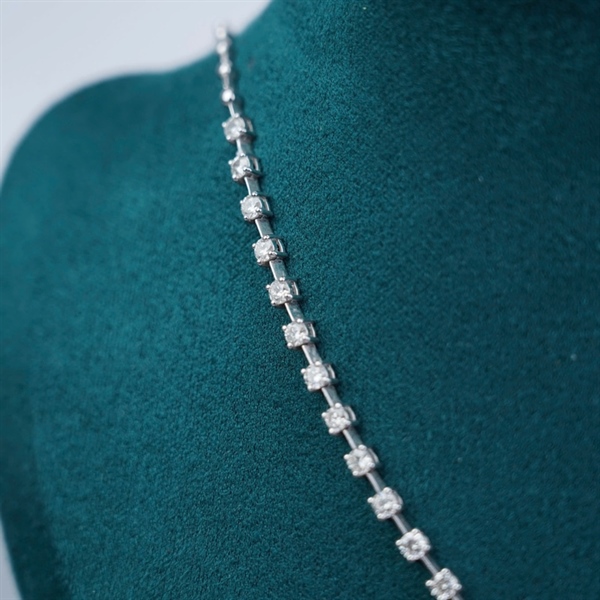 Dây chuyền Princess kim cương sz5.02-5.05x3.12 KG+