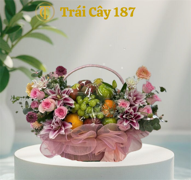 Giỏ Trái Cây Mix Hoa Tone Hông