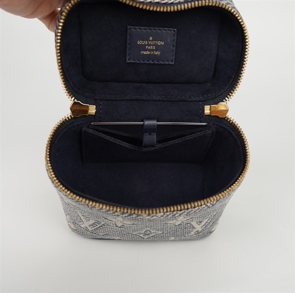 Túi LV Vanity xanh hoa trắng kèm gương sz11 KG+