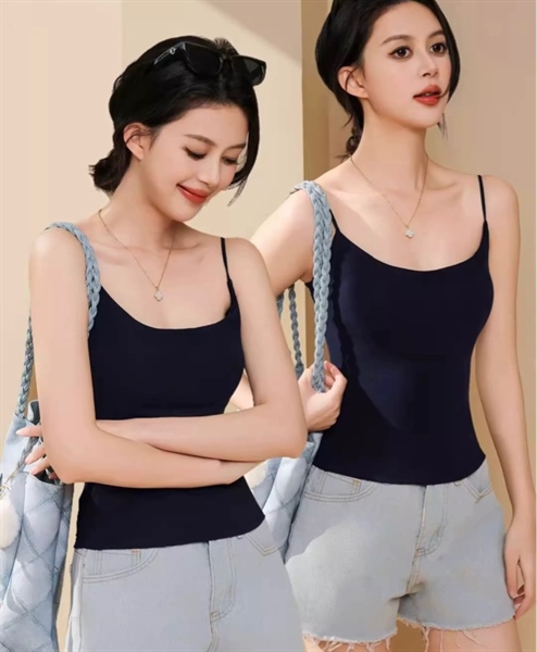 Áo thun 2 dây kèm bra body