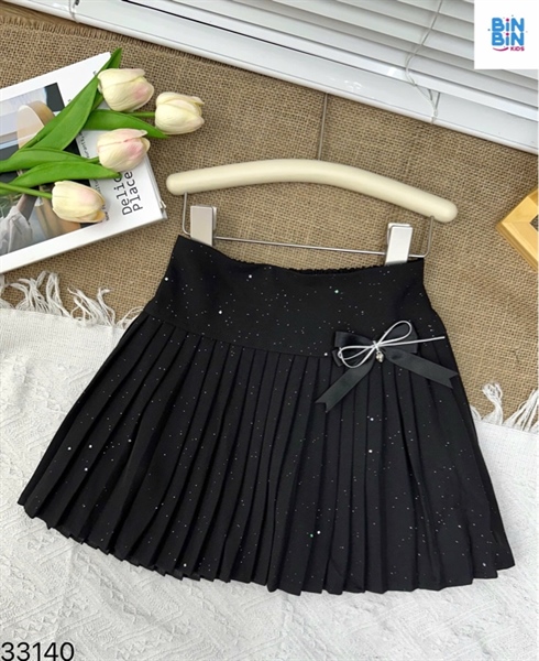 33140-Chân váy xếp ly đính nơ đen