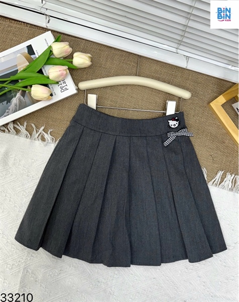 33210-CV xếp ly xám thêu mèo HelloKitty