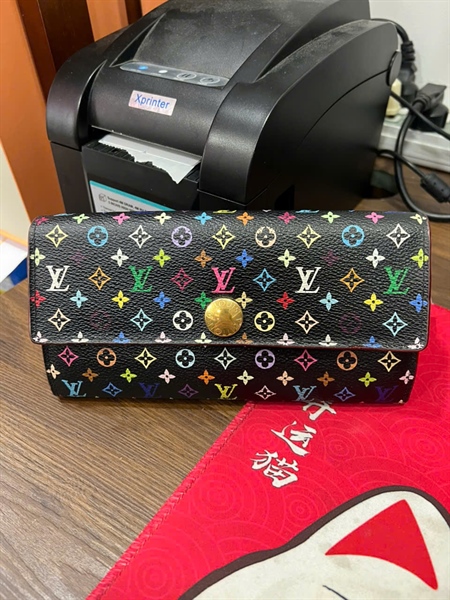 Ví LV Multicorler khóa nút vàng (CA0142) (LT) KG+