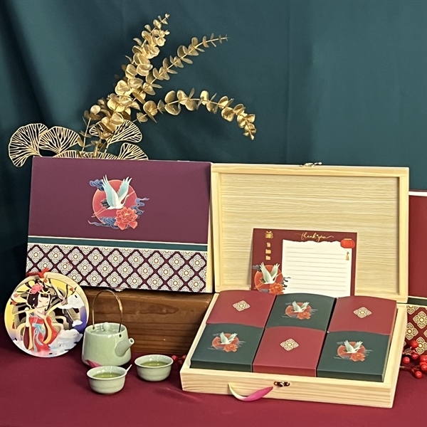 Hộp gỗ trung thu 6 bánh Nguyệt Hoa