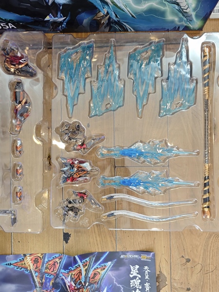 Mua bán (2ND) MECHA METAL MNQ-XH08A WUKONG