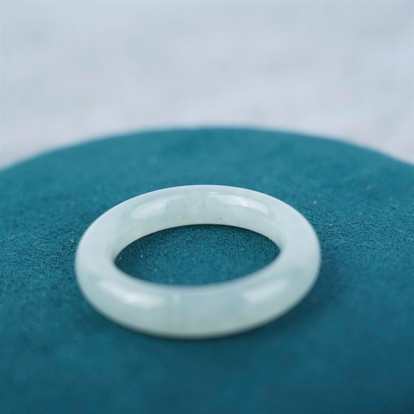 Mặt ngọc Hipi lớn KG+