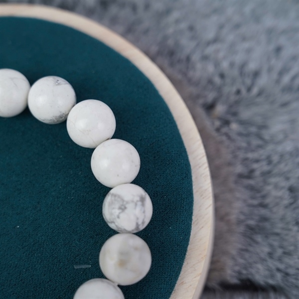 Vòng tay đá cẩm thạch trắng +