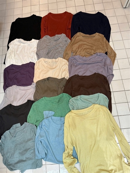 Áo Thun Giấy Dài Tay 1899