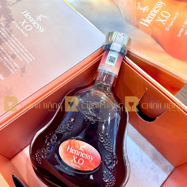 Hennessy XO MAF 2025 Limited Edition 700 ml - hình mô tả 2