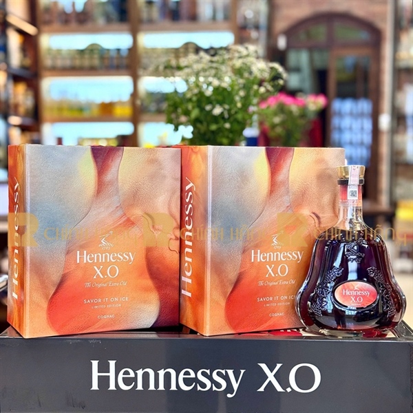 Hennessy XO MAF 2025 Limited Edition 700 ml - hình mô tả 2