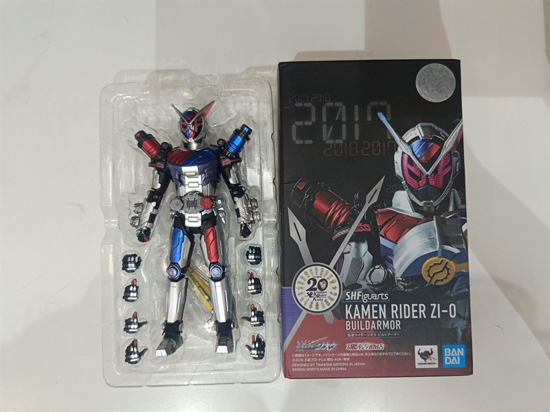 (2ND) SHF KAMEN RIDER ZI-O BUILD ARMOR