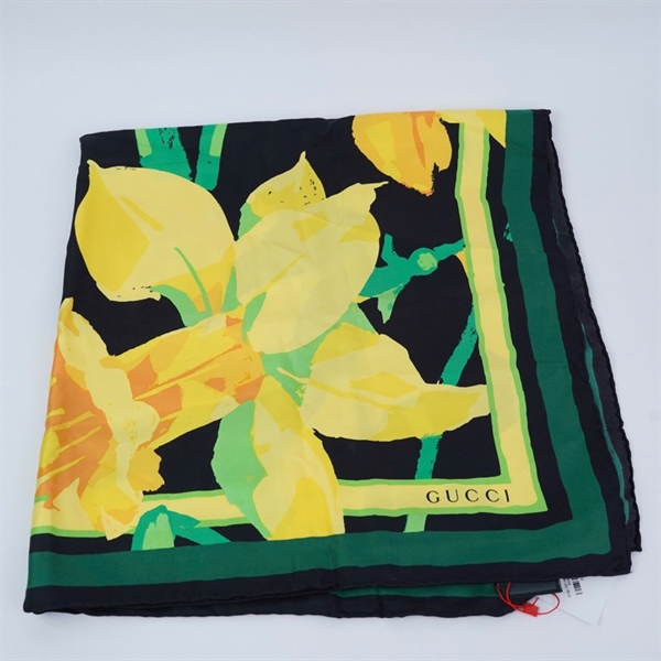 Khăn GG vàng pha xanh đen 85x85cm KG+