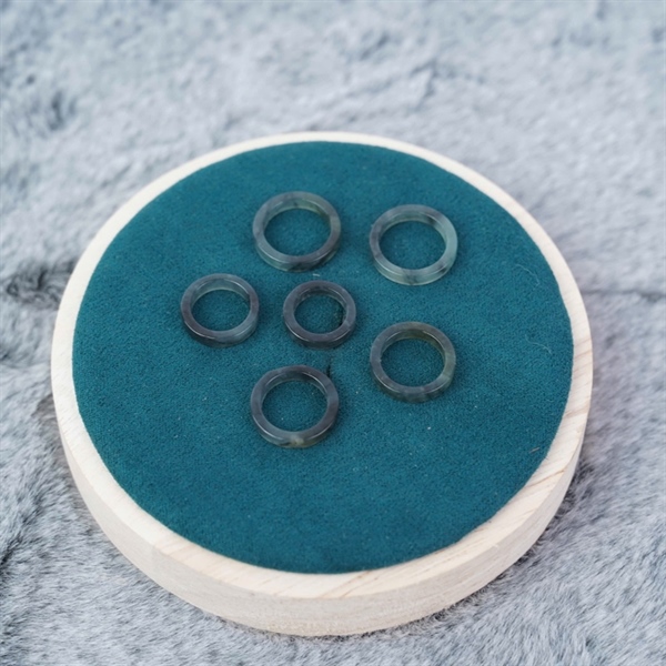 Mặt cẩm gà đen My +