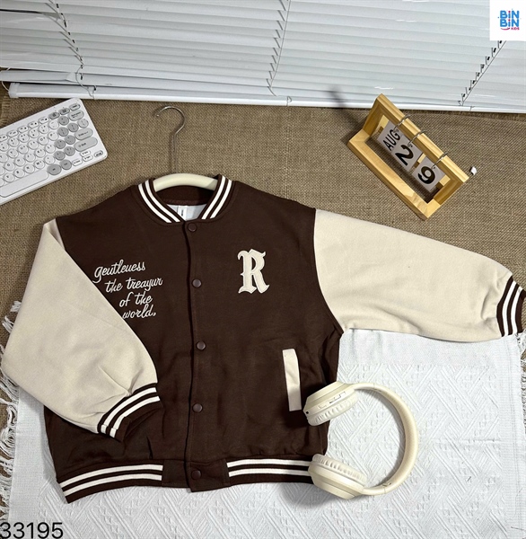 33195-Áo khoác Bomber nâu phối kem chữ R