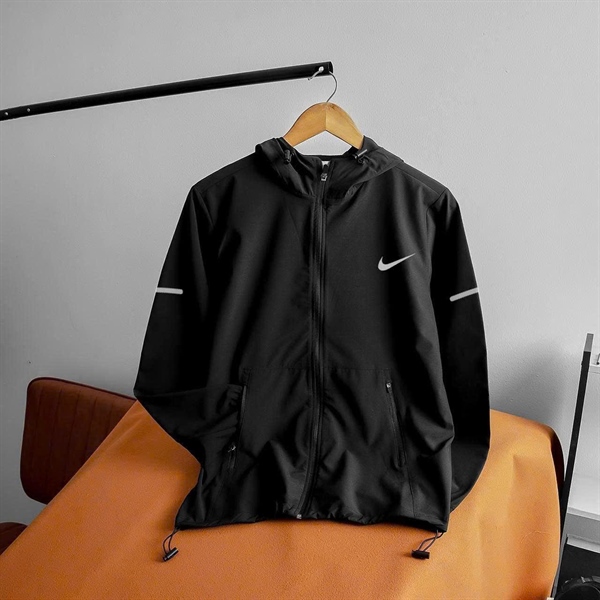 KHOÁC NIKE BASIC