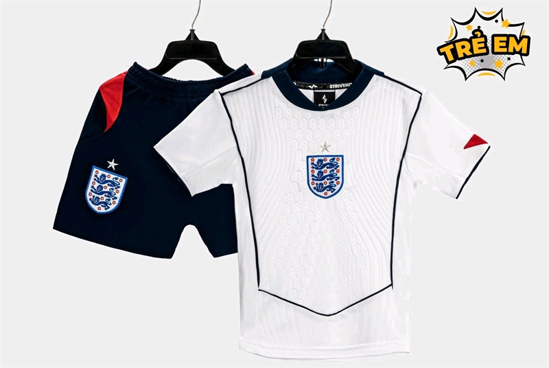 Anh Trắng (Strivend)